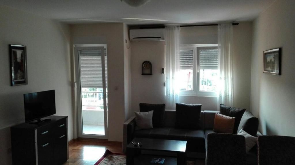 Апартаменты Rent a Conform Apartment Подгорица